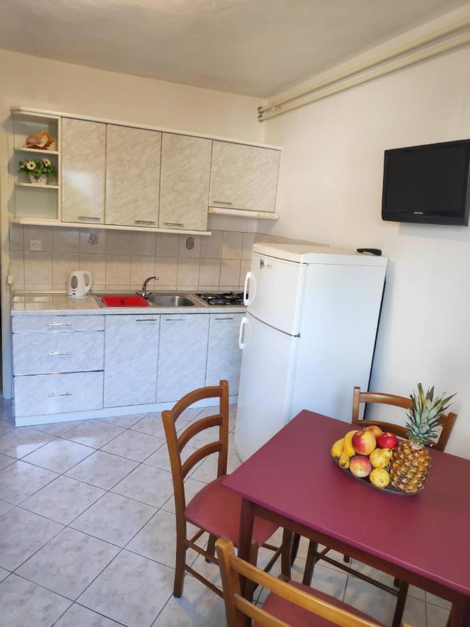 Apartman Rivana Baška Voda Kültér fotó
