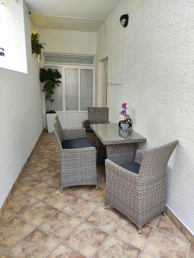 Apartman Rivana Baška Voda Kültér fotó