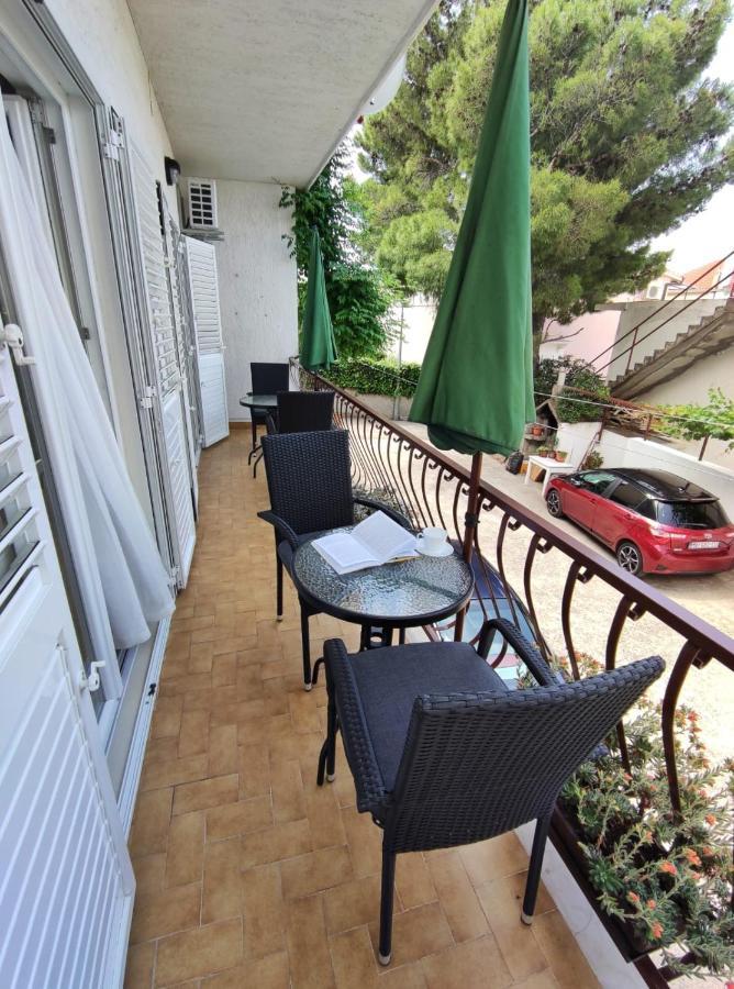 Apartman Rivana Baška Voda Kültér fotó